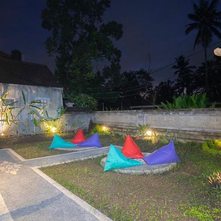 Aura Dormitory House Ubud Kültér fotó